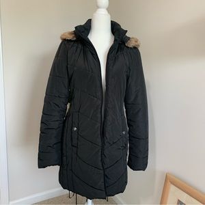 ST JOHNS BAY Black Puffer Jacket Hooded Faux Fur Snap‎ Pocket Zipper Small BNC3